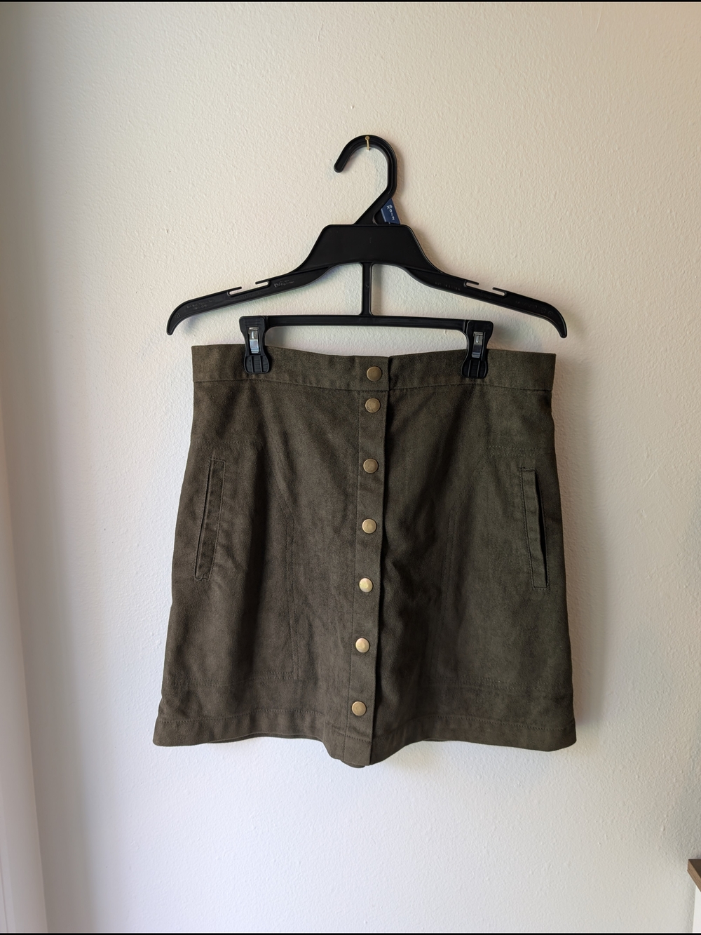 Sans Souci Olive Green Button-Front Mini Skirt